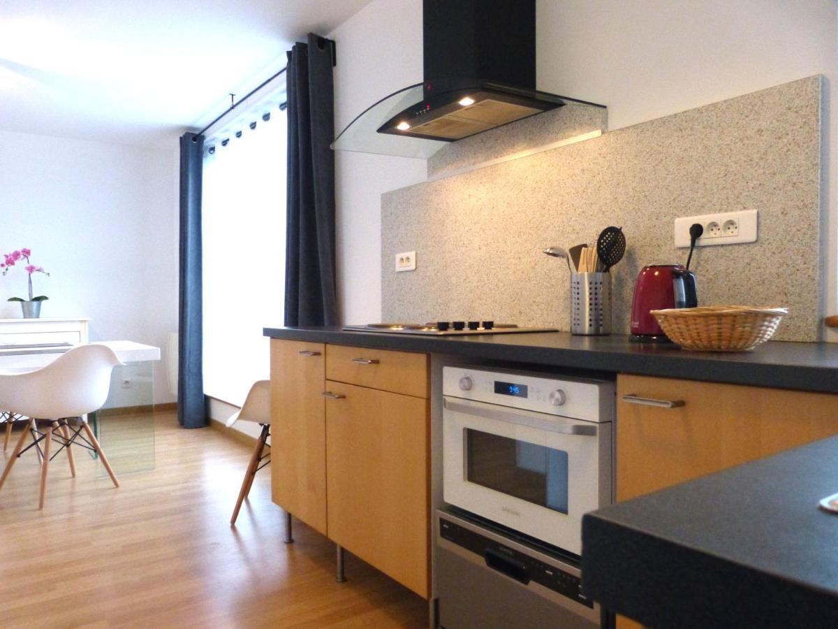 Le 99B Modern Apartment Queen Size Bed Connected Tv Hallennes-lez-Haubourdin Экстерьер фото