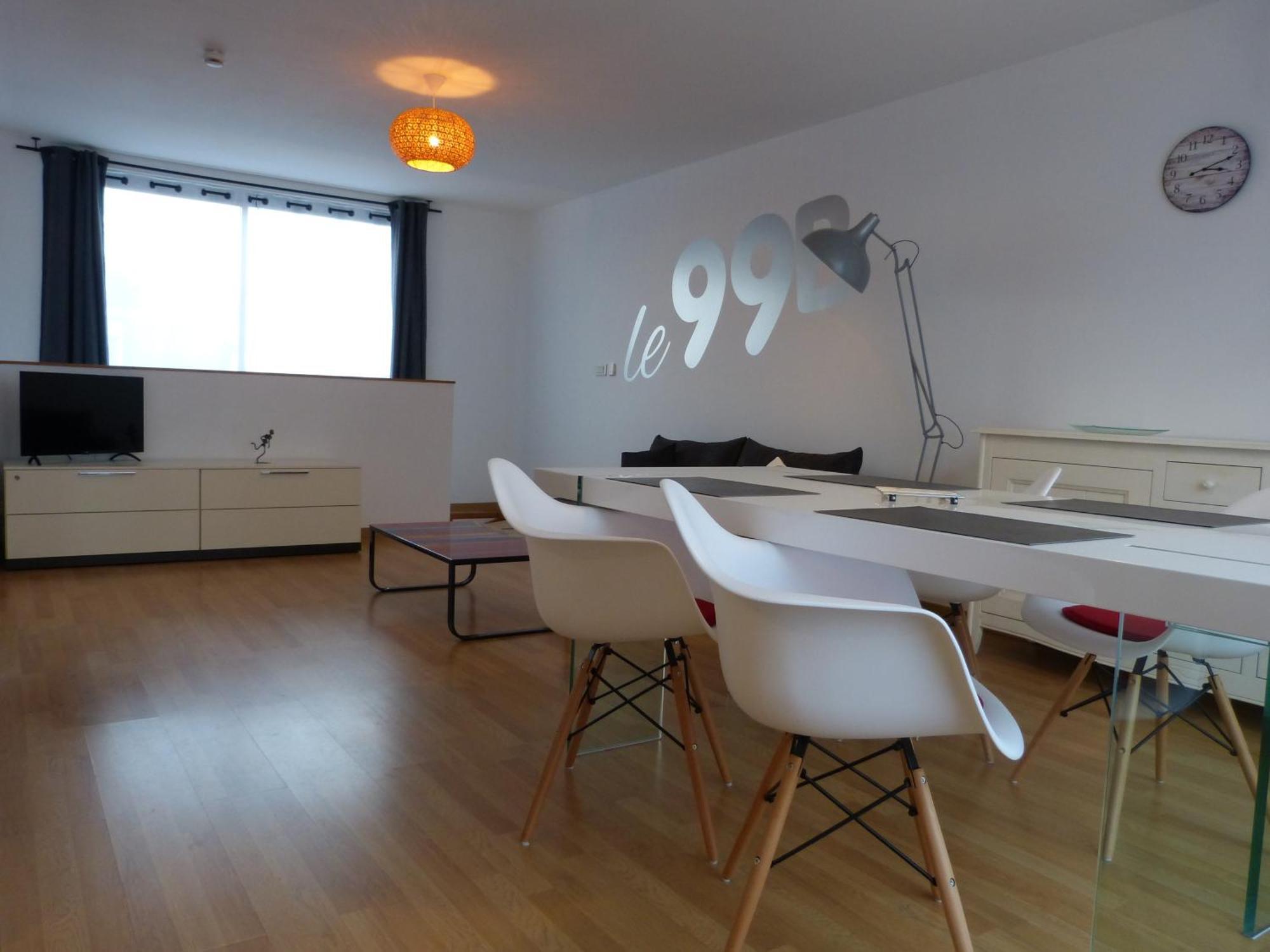 Le 99B Modern Apartment Queen Size Bed Connected Tv Hallennes-lez-Haubourdin Экстерьер фото